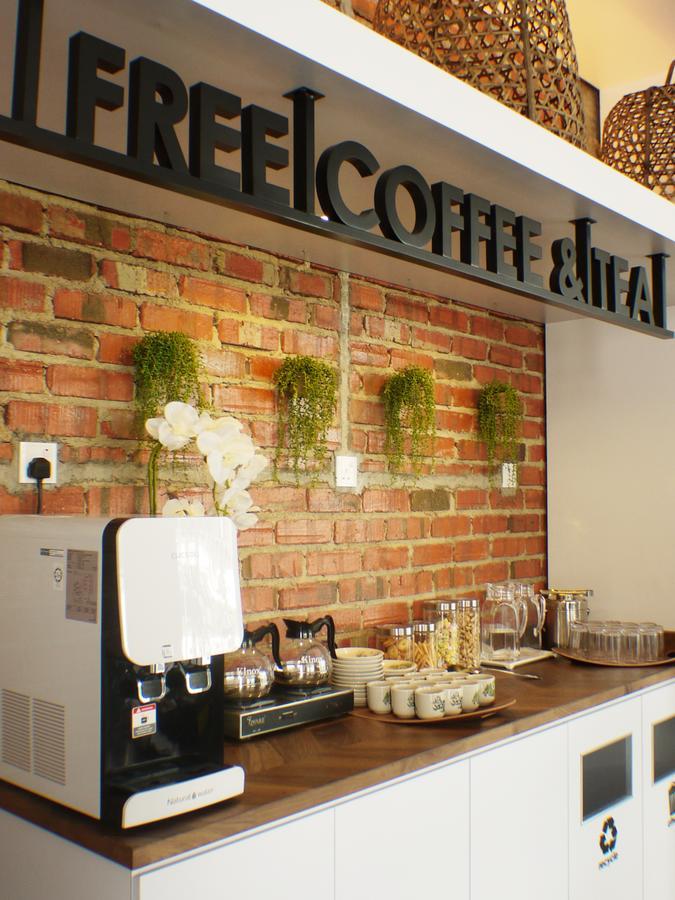 Hako Hotel Skudai Zewnętrze zdjęcie