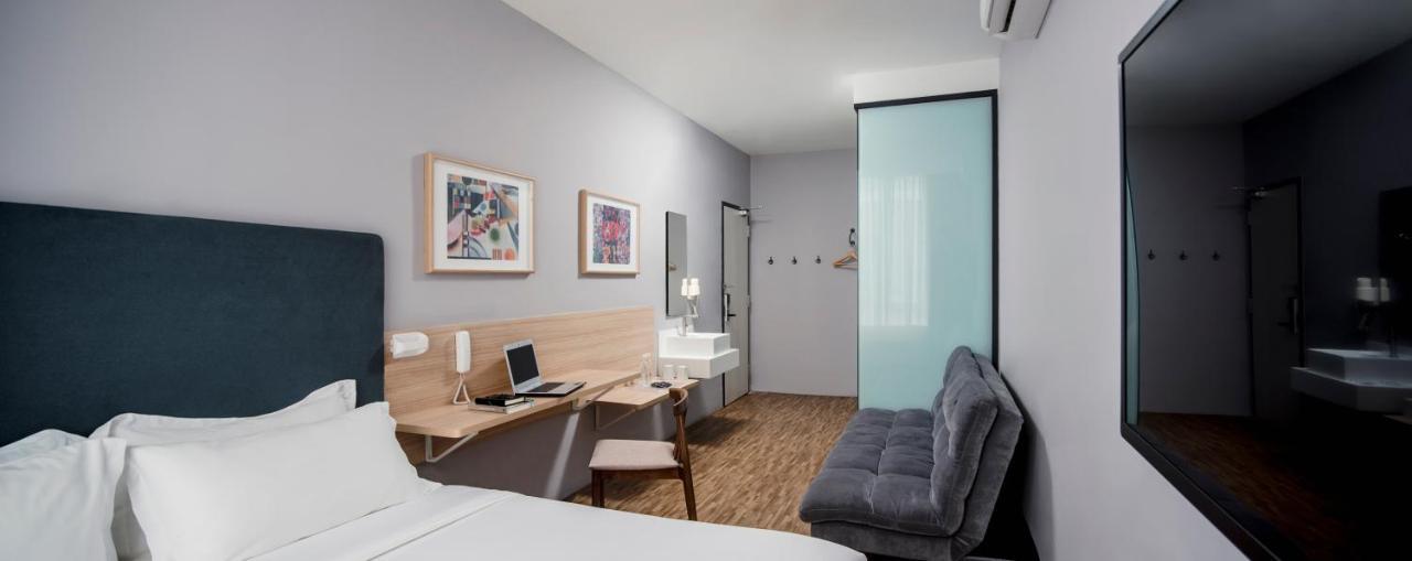 Hako Hotel Skudai Zewnętrze zdjęcie